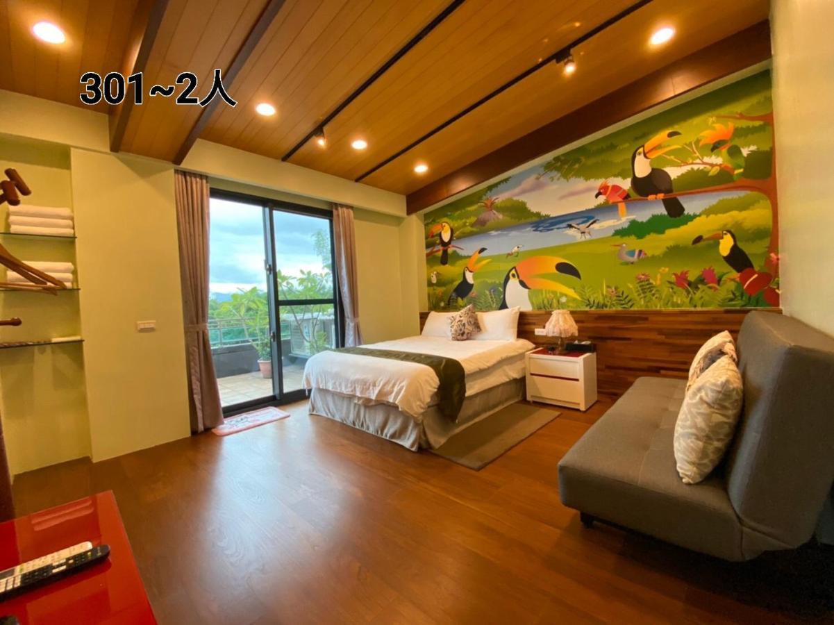 Ferienwohnung Weiden House Luodong Exterior foto