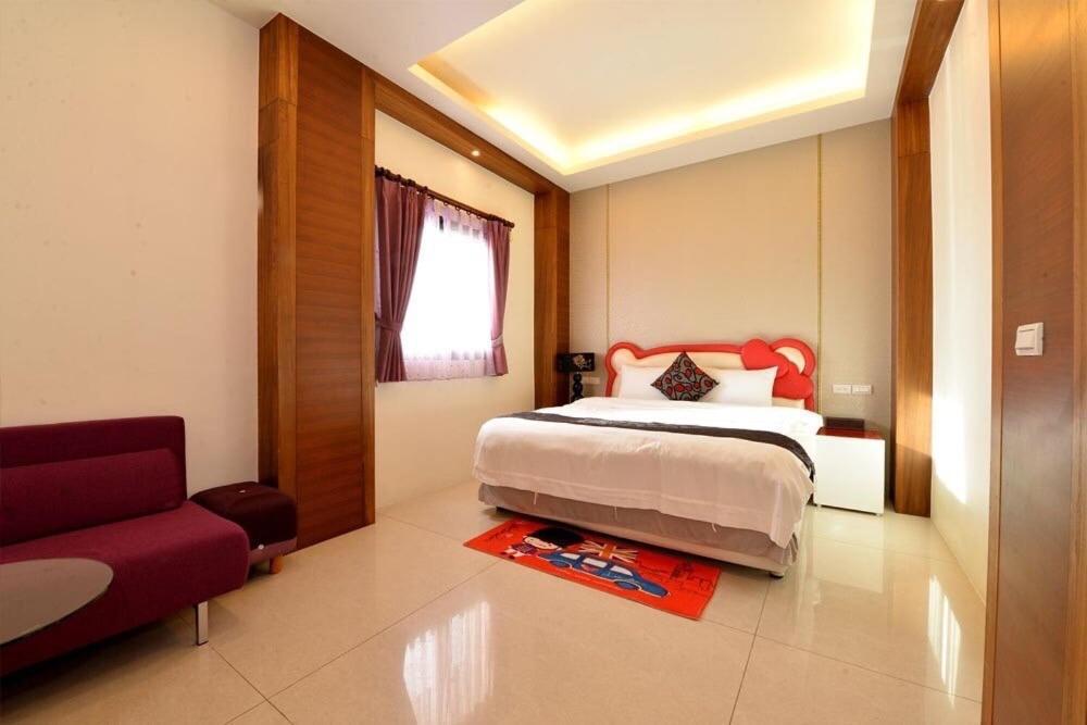 Ferienwohnung Weiden House Luodong Exterior foto