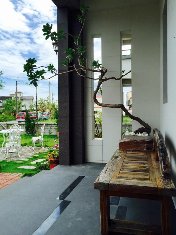 Ferienwohnung Weiden House Luodong Exterior foto